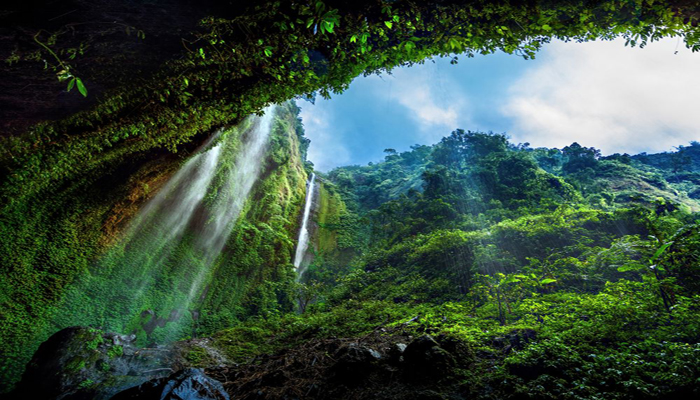 Wisata Air Terjun yang Menawan